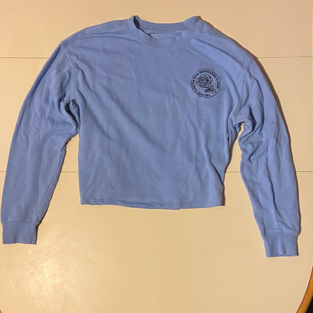Zoe + Liv Sky Blue Graphic Long Sleeve Top